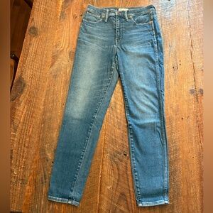Madewell 10” Skinny High-Rise Jeans in Medium Blue Wash Size 31